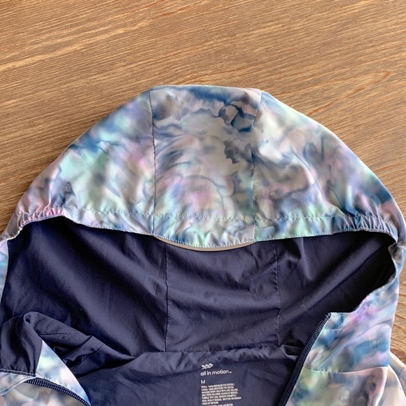 all in motion Girls Windbreaker (M) - Picture 5 of 7